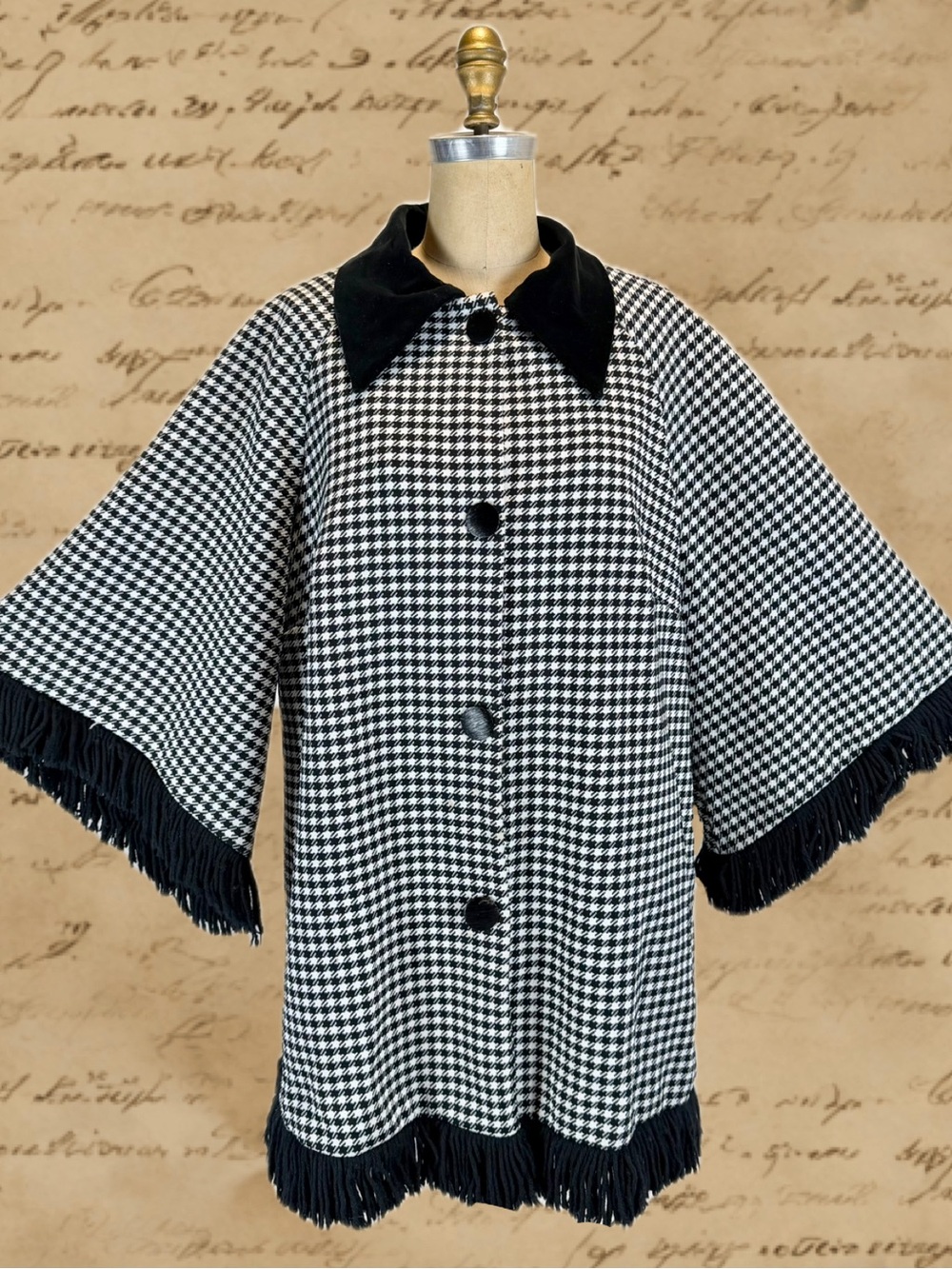 VINTAGE 60s houndstooth wool coat bell sleeve velvet dagger collar cape MCM XL
